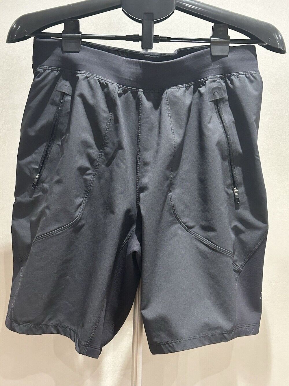 Lululemon Athletic Shorts Men's Black Anti-Gravity Luon Elastic Waist Size L